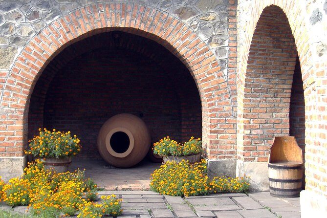 2-Day Private Wine Tour to Kakheti from Tbilisi - The ride over Gombori Pass and what to expect on the way back